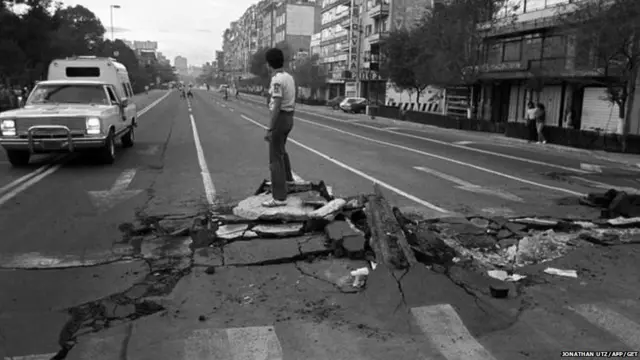 मेक्सिकोतील भूकंपाचा फोटो