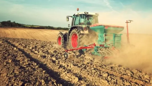 உலகிற்கு சோறு போட உதவியவர்