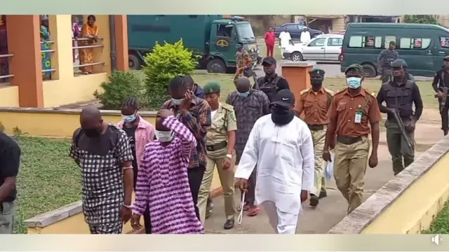 Adedoyin n wọ ile ẹjọ