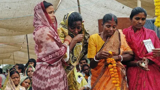 2008ની 14 માર્ચે નંદીગ્રામમાં થયેલી હિંસાની પહેલી વરસી નિમિત્તે યોજાયેલી શોકસભાનું એક દૃશ્ય