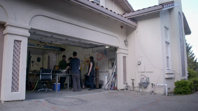 El garaje de Rainbow Mansion