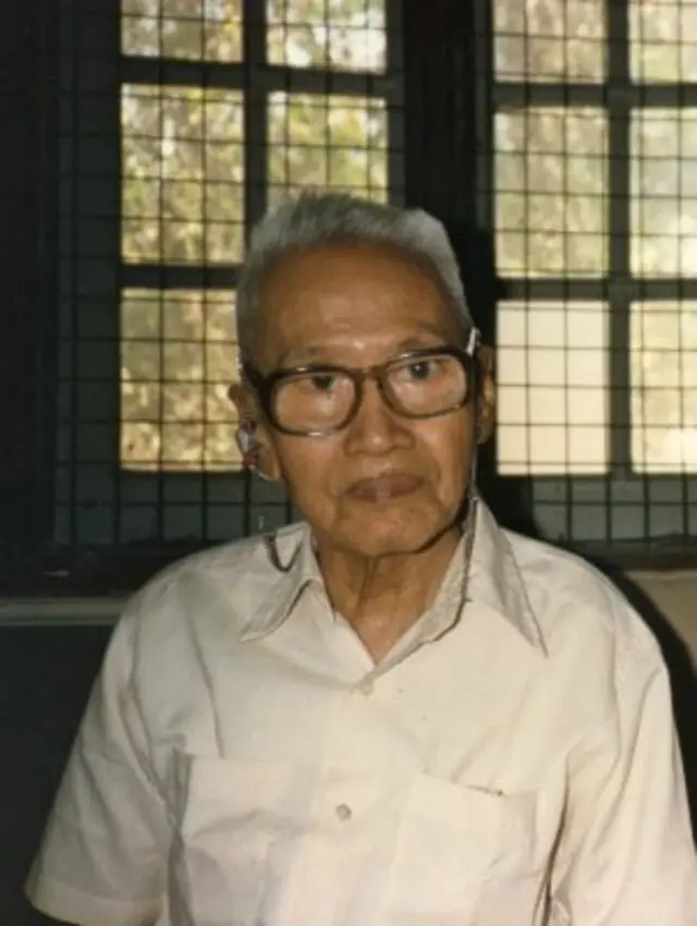 အငြိမ်းစားဘဝက ဦးခင်ဇော်