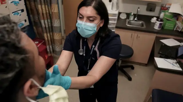 سرایت سیفلیس به جنین در دوره بارداری میتواند پیامدهای دردناکی داشته باشد