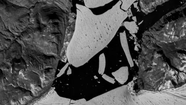 Частина льодовика, що відкололася