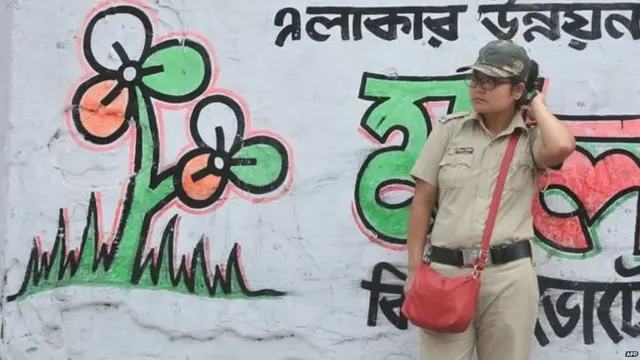 वोटर लिस्ट से गायब महिलाएं