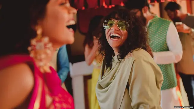 मोनिशा अजगावकर