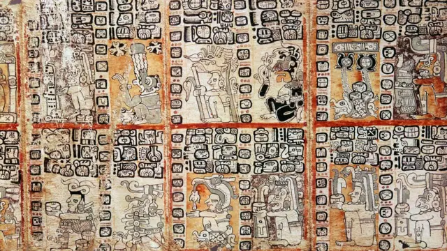 Манускрипт з ієрогліфами майя