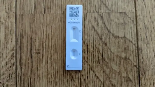 कोभिड परीक्षण