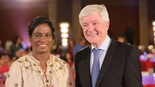 பிபிசியின் தலைமை இயக்குநர் டோனி ஹாலுடன் இந்தியாவின் மூத்த தடகள வீராங்கனை பி.டி.உஷா