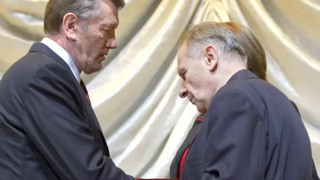 Віктор Ющенко та Юрій Шухевич