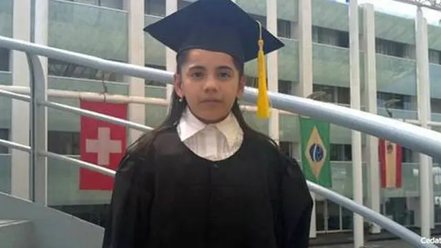 Dafne Almazán aos 13 anos, durante graduação no cursoredbet roletapsicologia