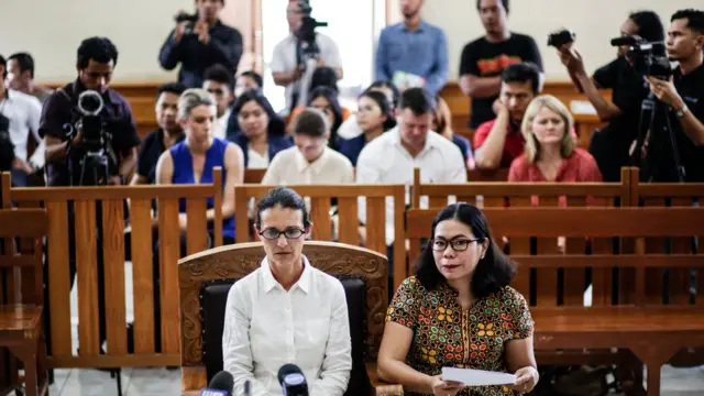 Sara Connor dalam sidang pertamanya di Denpasar, Bali