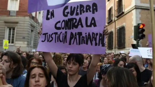 निदर्शक