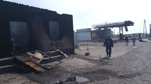 Çatışmalar sonucu 78 evin yandığı belirtiliyor