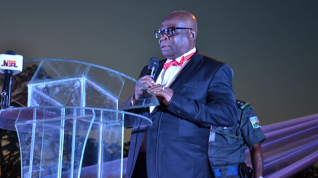 Justice Walter Onneghen