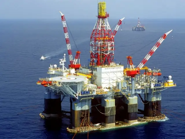 पेट्रोलियम