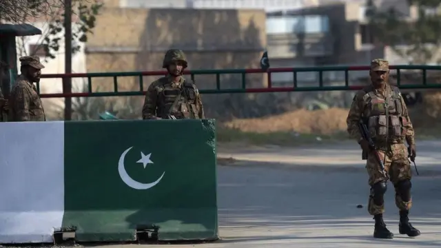 पाकिस्तानी सेना के जवान