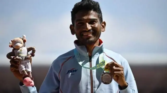 ਅਵਿਨਾਸ਼ ਮੁਕੁੰਦ