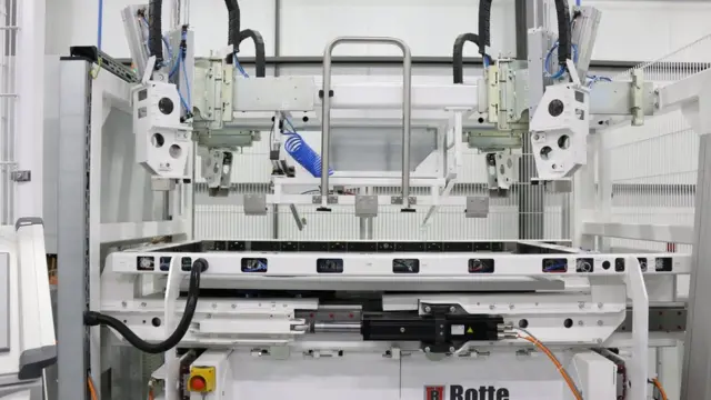 Кыргызстанда күн энергиясын алуучу панелдерди жасай турган жалгыз завод бар