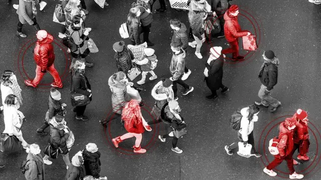 ሰዎች በጎዳና ላይ