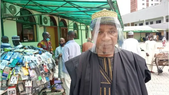Hotunan sallan juma'a a Lagos