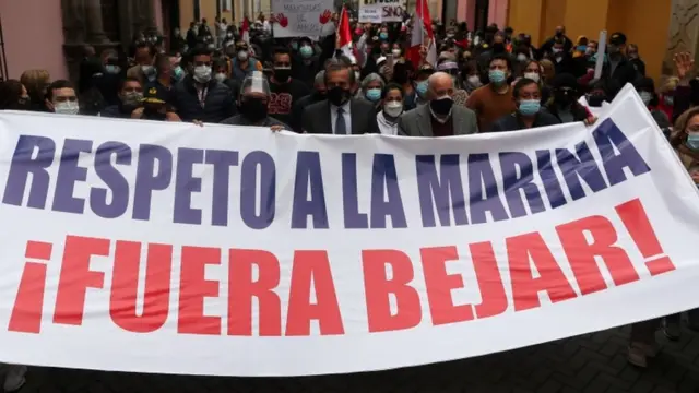 Manifestación contra Béjar.