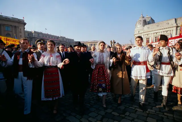Ніколає та Елена Чаушеску