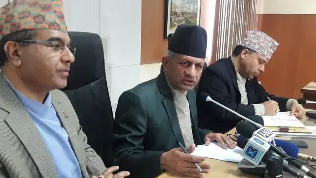 पत्रकार भेटघाट