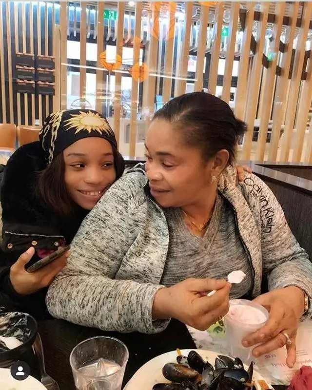 Remi Surutu ati ọmọ rẹ