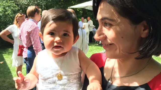 Justine Chabre y su mamá, Beatriz.