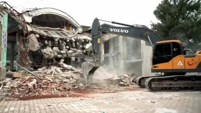 Qayta tiklanayotgan Ovakent