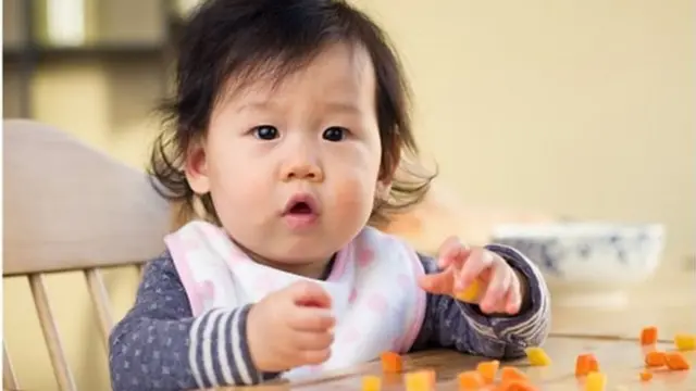 Vyakula vigumu baada ya miezi mitatu vinawasaidia watoto kulala vizuri