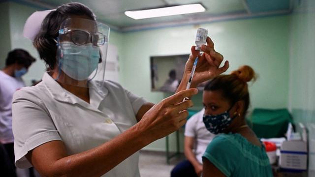 Вакцинация на Кубе