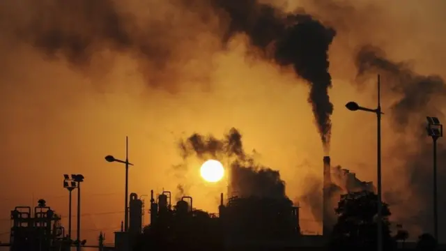 fábricas en Hebei, norte de China.