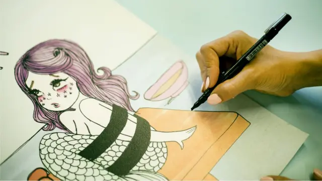 Valfre comenzó publicando dibujos en su blog
