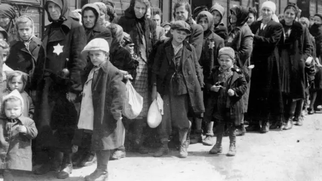 Judíos durante el Holcausto.