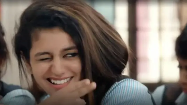 প্রিয়ার মুখের এক্সপ্রেশন বহু কিশোরের হৃদয়ে ঢেউ তুলে দিয়েছে