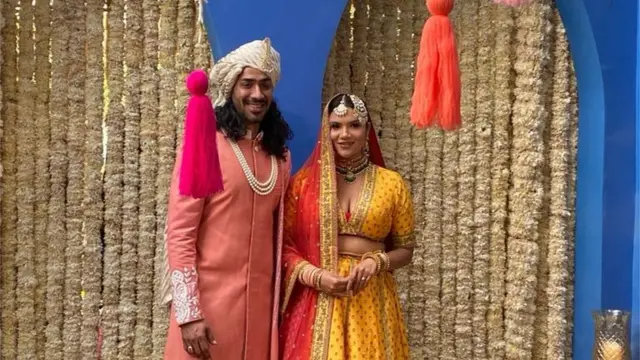 పుపుల్ పచౌరి, రోహన్