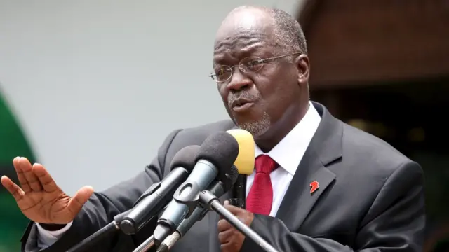 Prezida wa Tanzania John Pombe Magufuli agabisha ibihubu bibanyi