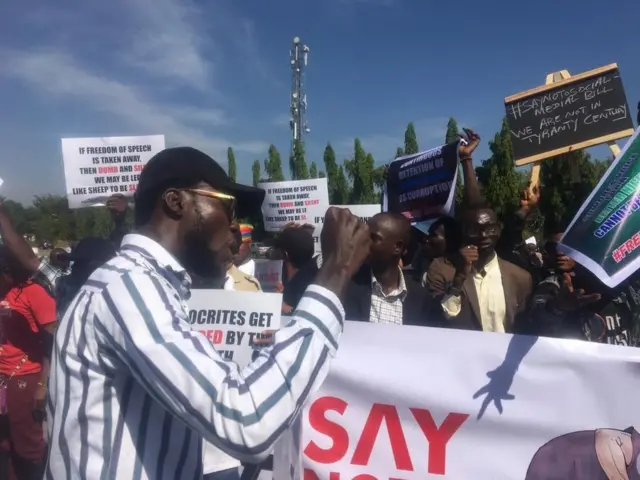 Awọn afẹhonuhan ni Abuja