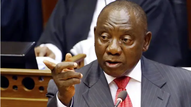 President Ramaphosa say South Africa go sign di agreement once di stakeholders process things wey concern di trade bloc.