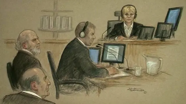 Роман Абрамович и Борис Березовский на суде в Лондоне в 2011 году