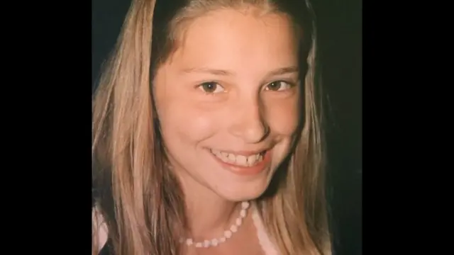 Zara as a teen
