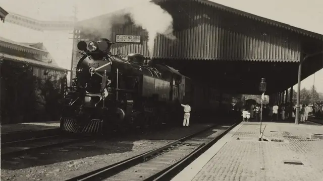stasiun bogor, kereta api