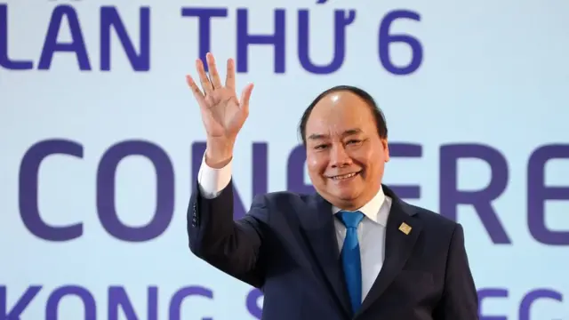 Thủ tướng hiện nay Nguyễn Xuân Phúc có tổ tư vấn kinh tế gồm 15 thành viên