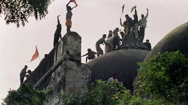Ayodhya dispute - Wikipedia