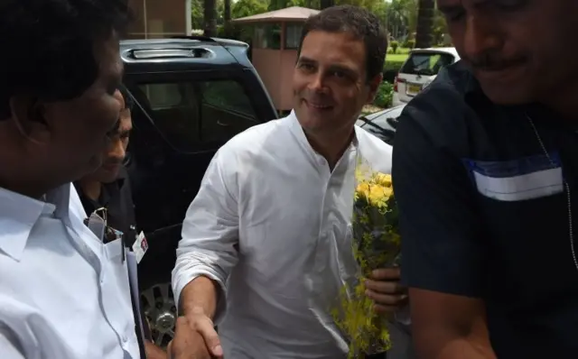 राहुल गांधी संसद में