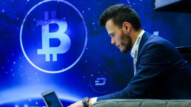 د بېټکوین یو تاوان دا دی چې ضامن یا کنترولوونکی نه لري