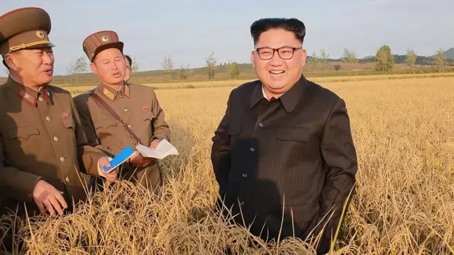 கிம் ஜாங் உன்: "நட்சத்திர மன்னரா அல்லது வெறும் சர்வாதிகாரியா" - யார் இவர்?