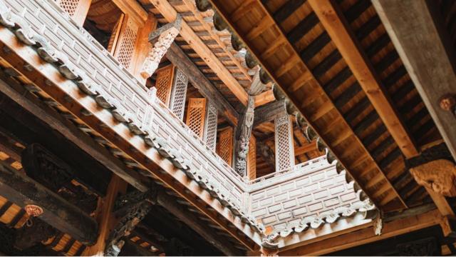 Yu mengatakan bahwa dia berharap lubang di atap, sebagai fitur arsitektur, menjadi "semakin populer" di kalangan generasi muda.